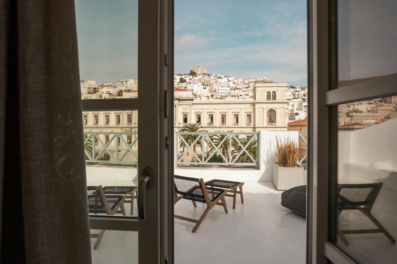 Syros Soul Luxury Suites Ermúpoli Kültér fotó
